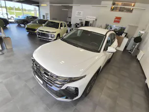 HYUNDAI Tucson 1.6 T-GDi PHEV Amplia 4WD