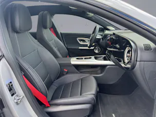 MERCEDES-BENZ CLA 350 AMG Line 4matic