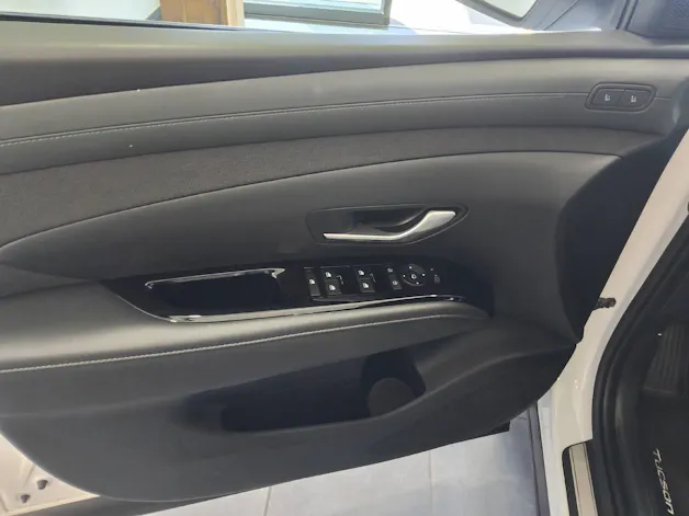 HYUNDAI Tucson 1.6 T-GDi PHEV 20th Anniversary 4WD