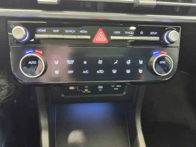 HYUNDAI Tucson 1.6 T-GDi PHEV 20th Anniversary 4WD