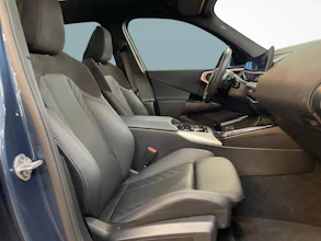 https://vehicle.imgix.net/4496005/227f3360-4353-4bfb-b8fe-68924ce33c63.jpg