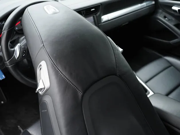 PORSCHE 911 Carrera S