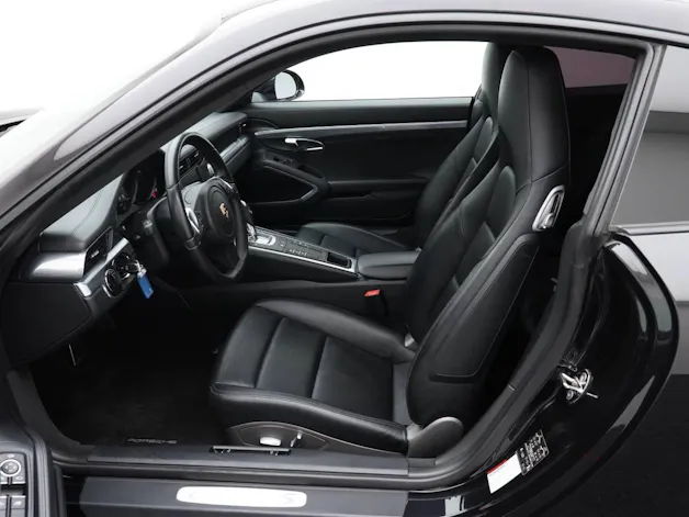 PORSCHE 911 Carrera S