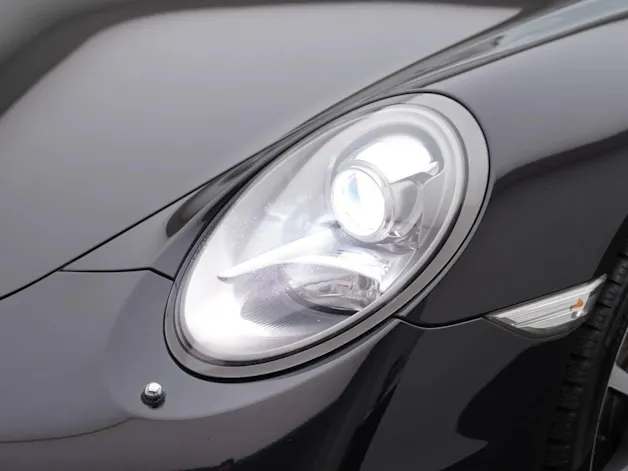 PORSCHE 911 Carrera S