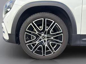 MERCEDES-BENZ GLB-Klasse X247 GLB 220 AMG Line 4matic