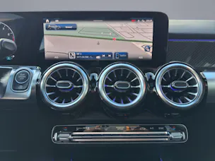 MERCEDES-BENZ GLB-Klasse X247 GLB 220 AMG Line 4matic