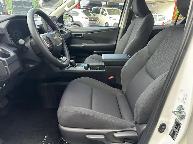 Toyota Hilux Double Cab.-Pick-up 59KWh Comfort