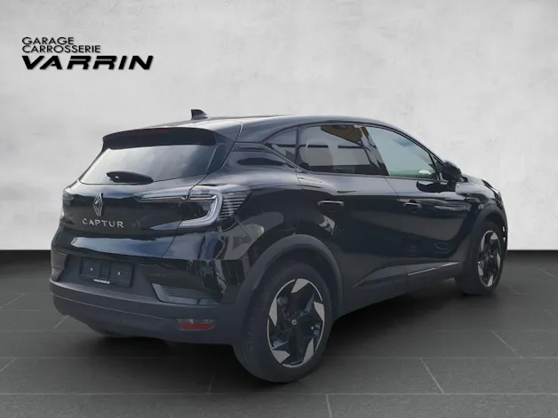 RENAULT Captur 1.3 TCe 140 techno