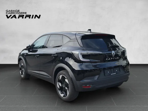RENAULT Captur 1.3 TCe 140 techno