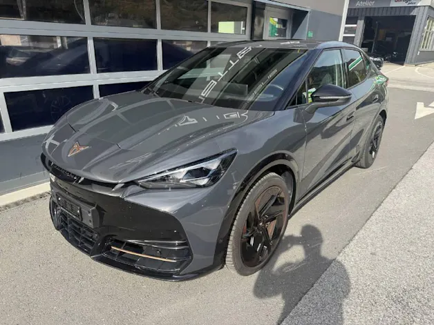 CUPRA Tavascan Adrenaline VZ Type 9 4D
