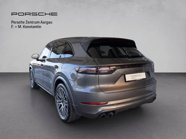 PORSCHE Cayenne E-Hybrid