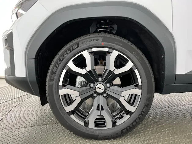 DACIA Bigster 1.2 Hybrid Journey 4WD