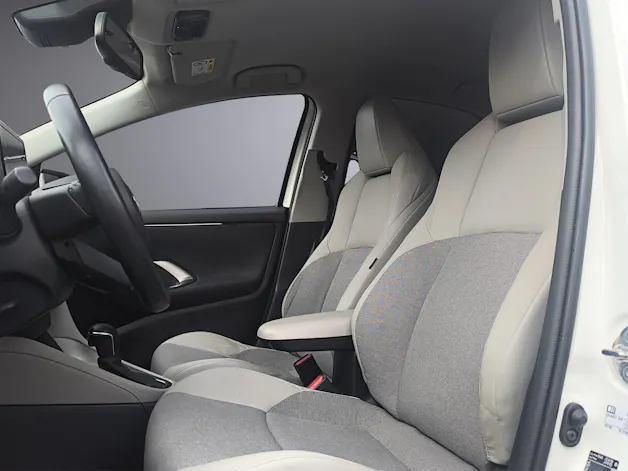 Toyota Yaris 1.5 VVT-i HSD Premium