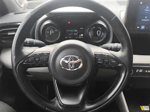 Toyota Yaris 1.5 VVT-i HSD Premium