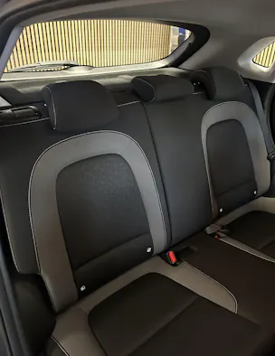 HYUNDAI Kona 1.6 GDi Hybrid Amplia