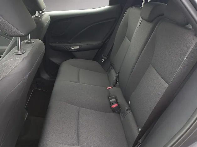 Lexus LBX FWD Impression CVT