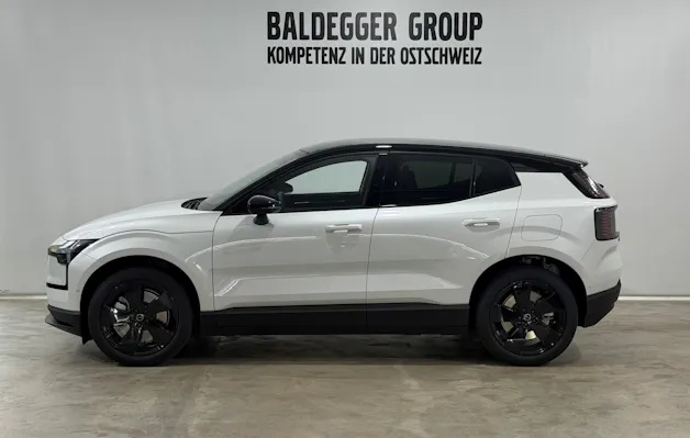 VOLVO EX 30 P8 Ultra XCENTRIC Black E