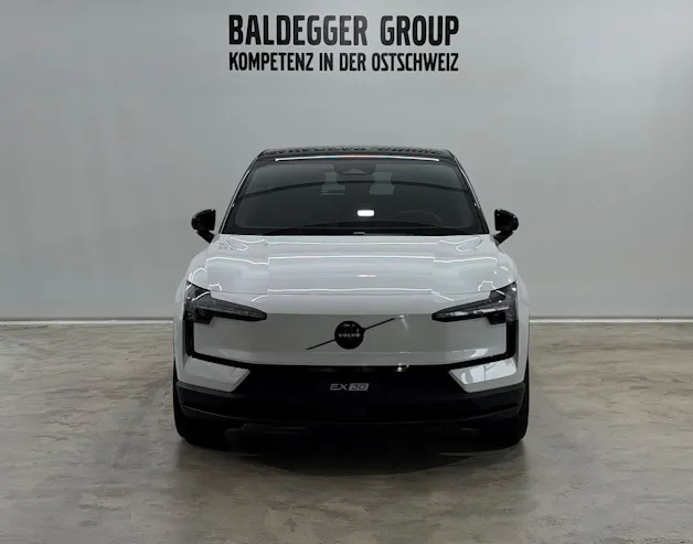 VOLVO EX 30 P8 Ultra XCENTRIC Black E