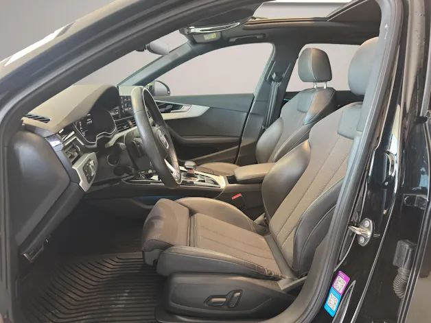 AUDI A4 Avant 40 TDI S line Attraction quattro S-tronic