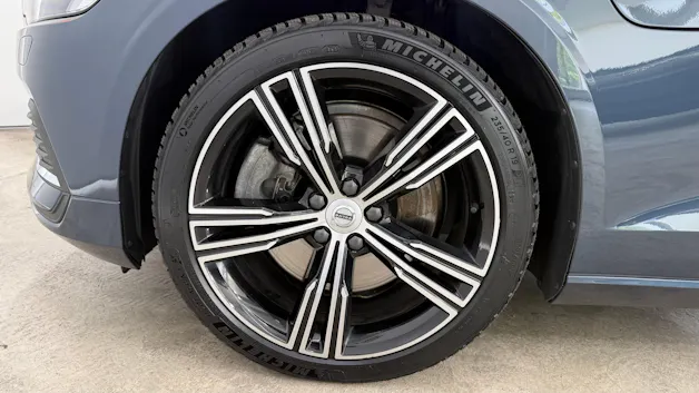 VOLVO V60 2.0 T8 TE Inscription eAWD