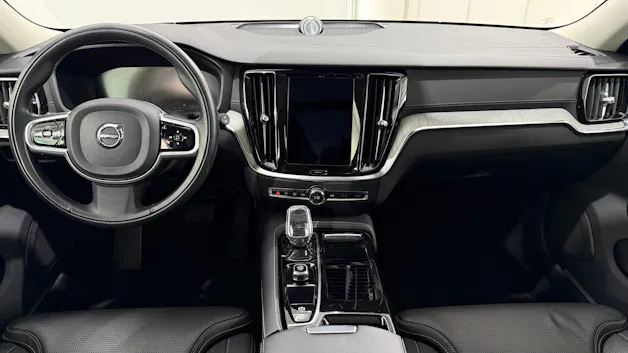 VOLVO V60 2.0 T8 TE Inscription eAWD