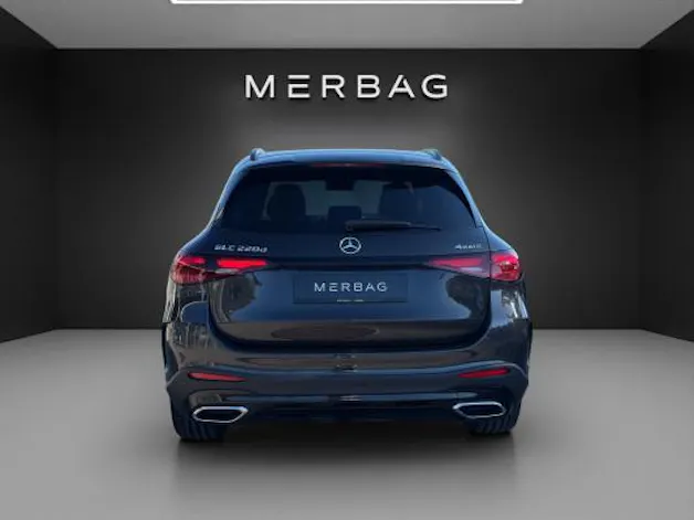 MERCEDES-BENZ GLC 220 d 4M 9G-Tronic