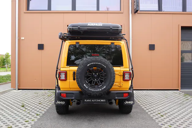 JEEP Wrangler 2.0 Sahara "CH Auto * Camera * Sièges chauffant * Capteur avant/arrière * Intérieur Cuir * Full prépare camping *"
