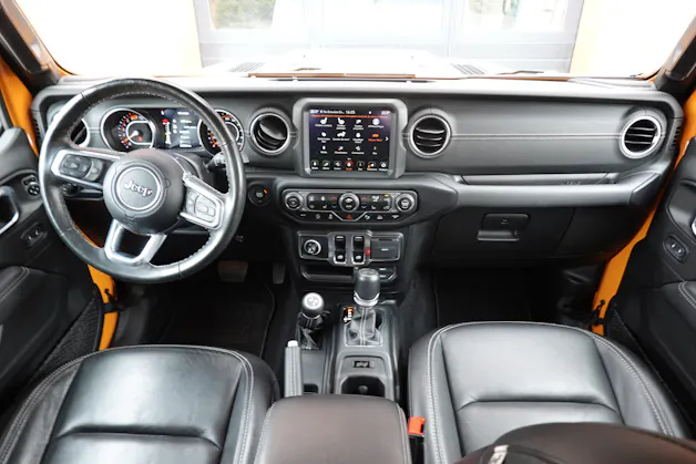 JEEP Wrangler 2.0 Sahara "CH Auto * Camera * Sièges chauffant * Capteur avant/arrière * Intérieur Cuir * Full prépare camping *"