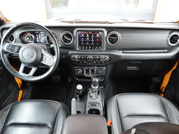 JEEP Wrangler 2.0 Sahara "CH Auto * Camera * Sièges chauffant * Capteur avant/arrière * Intérieur Cuir * Full prépare camping *"