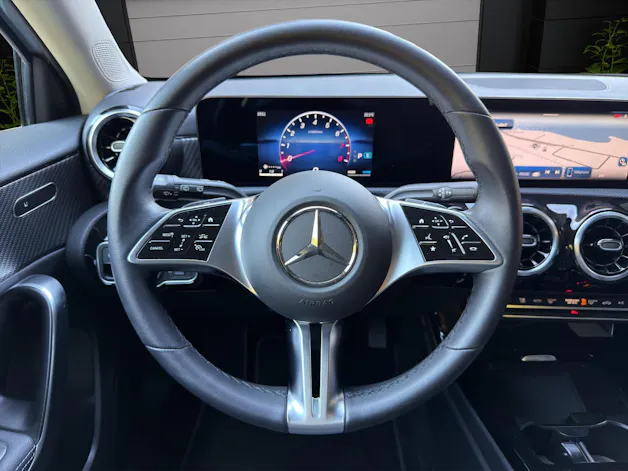 MERCEDES-BENZ A 250 4Matic 8G-DCT
