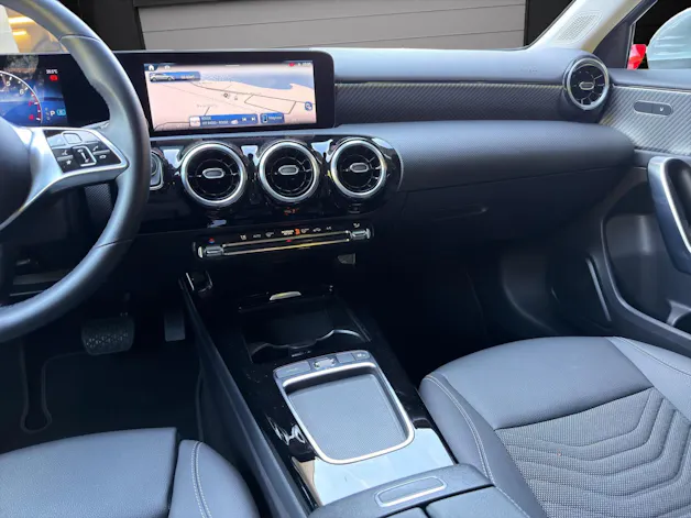 MERCEDES-BENZ A 250 4Matic 8G-DCT