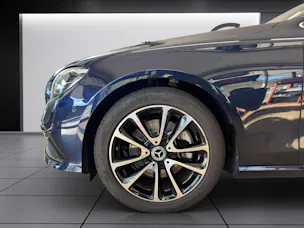MERCEDES-BENZ E 200 4Matic Avantgarde
