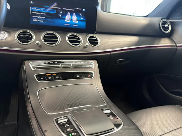 MERCEDES-BENZ E 200 4Matic Avantgarde