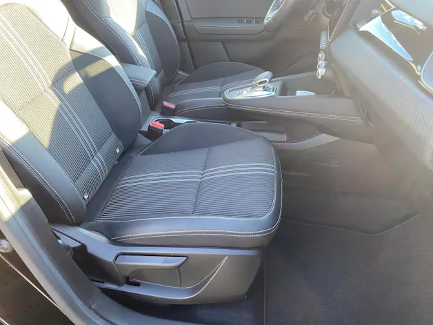 RENAULT Captur 1.3 TCe Techno