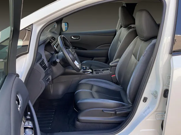 NISSAN Leaf Tekna