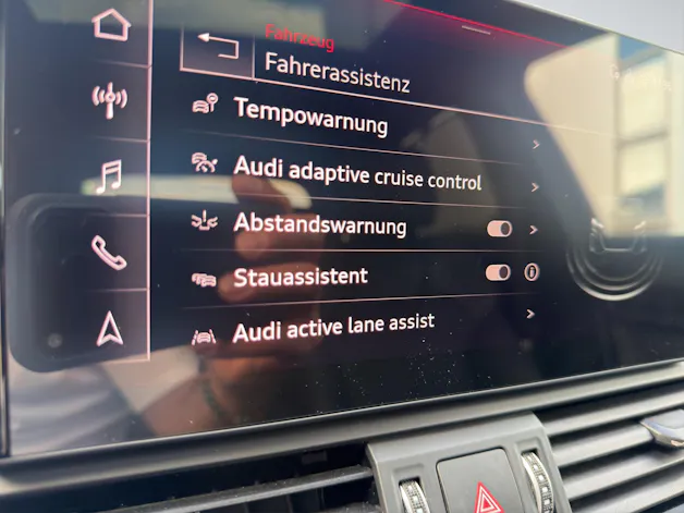 AUDI Q5 2.0 40 TDI - S Line - quattro *Black Edition*