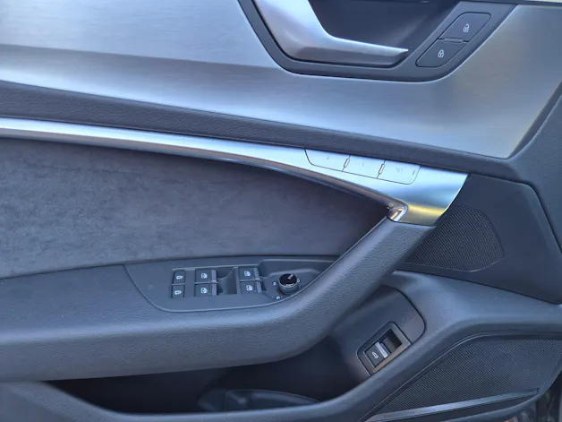 AUDI S6 Avant 3.0 TDI quattro tiptronic