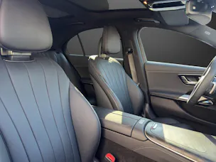 MERCEDES-BENZ E 300 e 4Matic EQ Hybrid 9G-Tronic