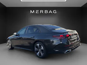 MERCEDES-BENZ E 300 e 4Matic EQ Hybrid 9G-Tronic