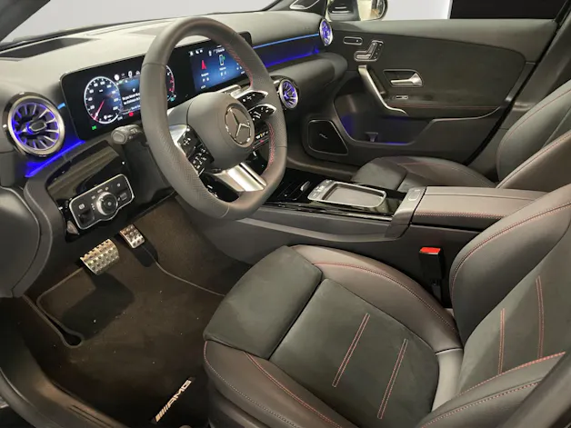 MERCEDES-BENZ A 250 4Matic 8G-DCT