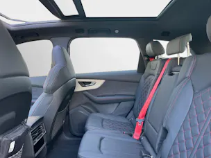 AUDI SQ7 TFSI quattro tiptronic
