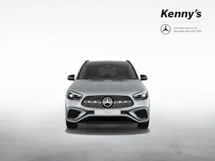 MERCEDES-BENZ GLA 200 Night Star AMG Line