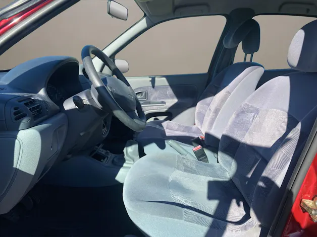 RENAULT Clio 1.6 RT