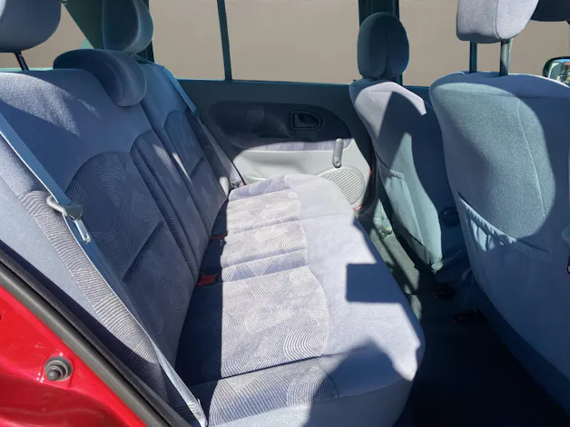 RENAULT Clio 1.6 RT