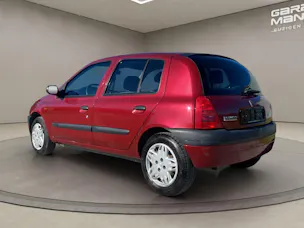 RENAULT Clio 1.6 RT
