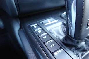 MASERATI Ghibli 2.0 Hybrid GT "* CH Auto * Tempomat * Camera recul * Sièges Electriques/mémoire * Toit Ouvrant * Phares LED *"