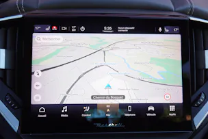 MASERATI Ghibli 2.0 Hybrid GT "* CH Auto * Tempomat * Camera recul * Sièges Electriques/mémoire * Toit Ouvrant * Phares LED *"
