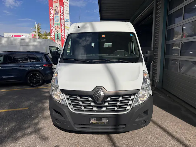 RENAULT Master T33 2.3dCi 130 L2H2