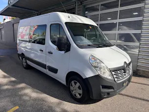 RENAULT Master T33 2.3dCi 130 L2H2