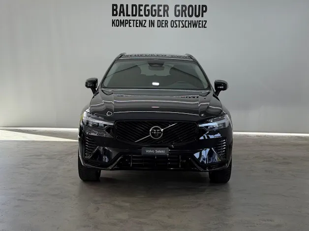 VOLVO XC60 2.0 B5 MH Plus Dark AWD